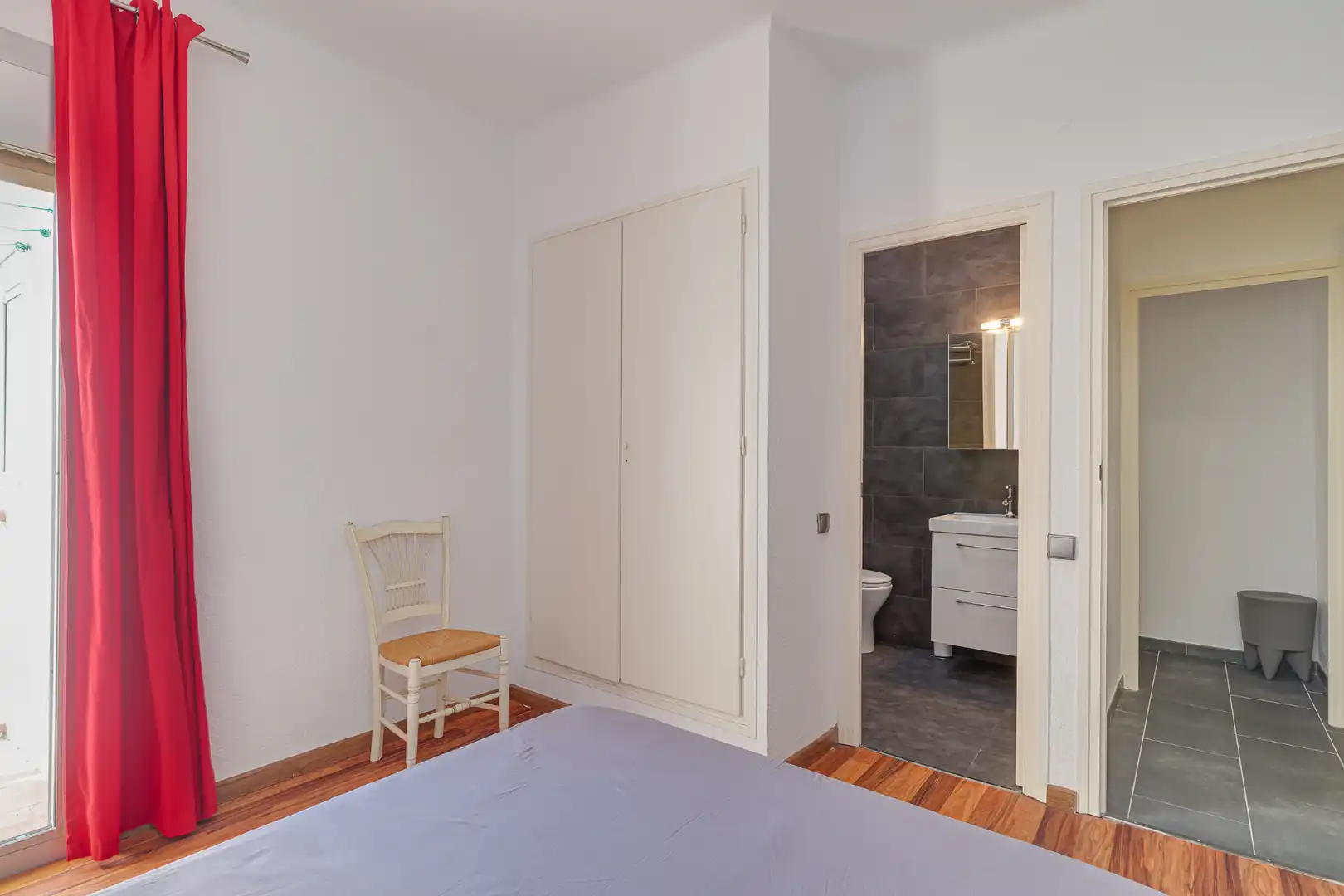Habitación de Piso en venta en Pineda de Mar con Calefacción, Balcón y Piscina comunitaria