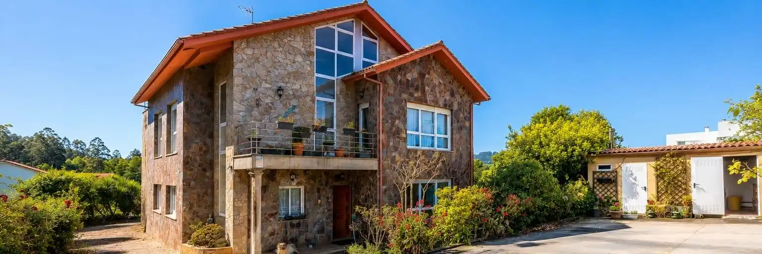 Chalet con terraza en venta en Sada (A Coruña)