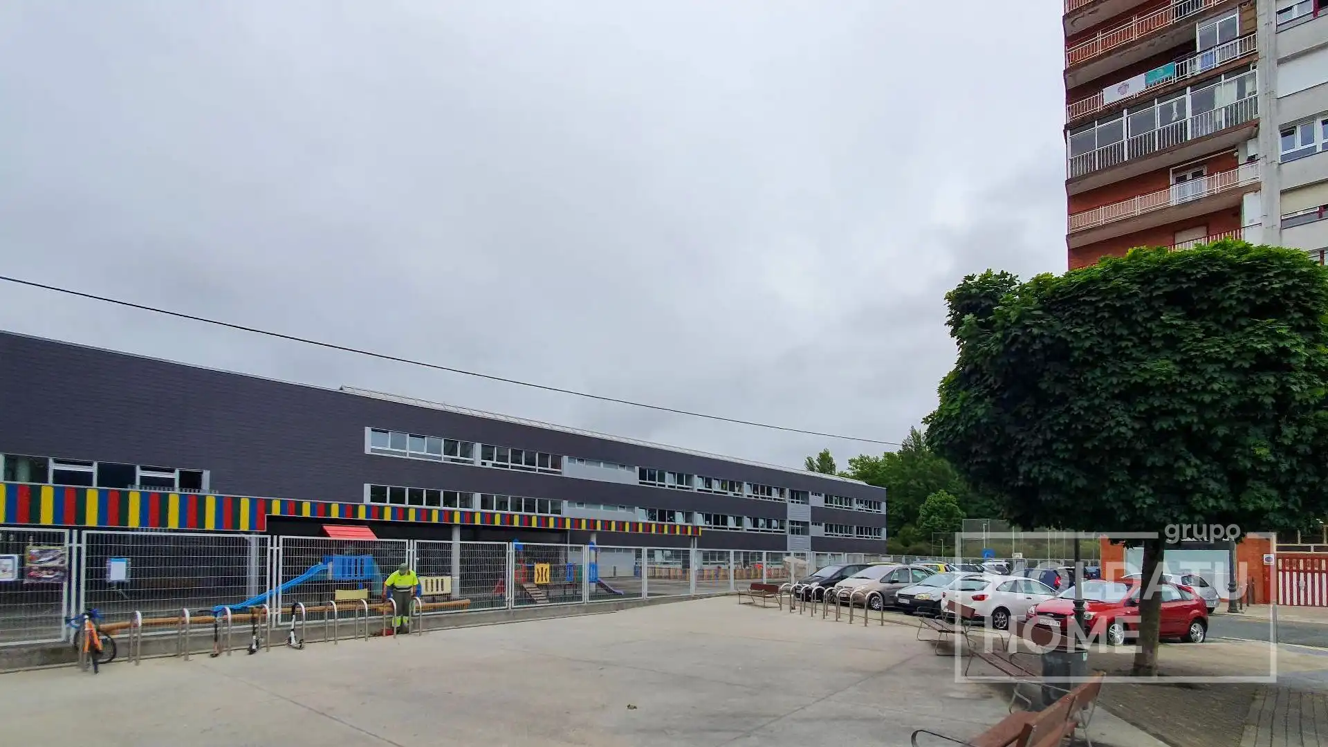 Vista exterior de Local en venta en Irun  con Aire acondicionado