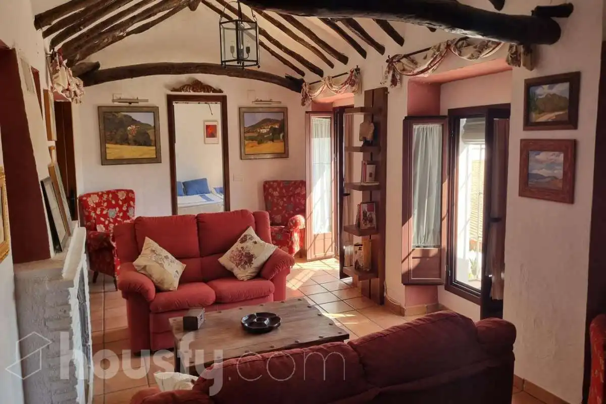 Sala de estar de Casa o chalet en venta en Priego de Córdoba con Aire acondicionado, Calefacción y Jardín privado