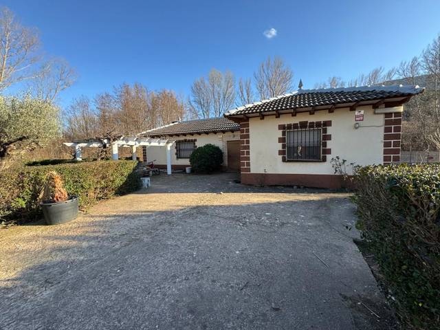 Casa-chalet en Venta en mayor en Aranda de Moncayo