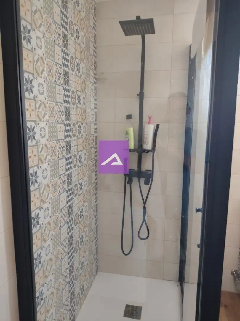 Bathroom of Houses for sale in Torrent  with Air Conditioner, Private garden and Storage room