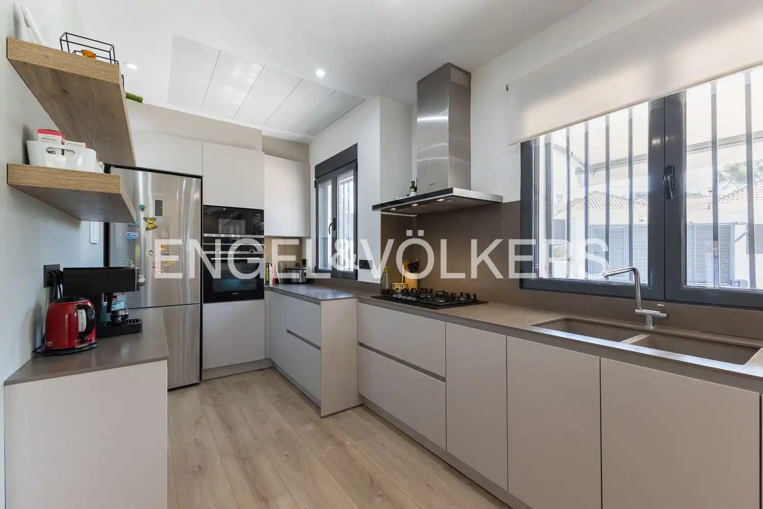 Cocina de Casa o chalet en venta en Torrent con Aire acondicionado, Calefacción y Jardín privado