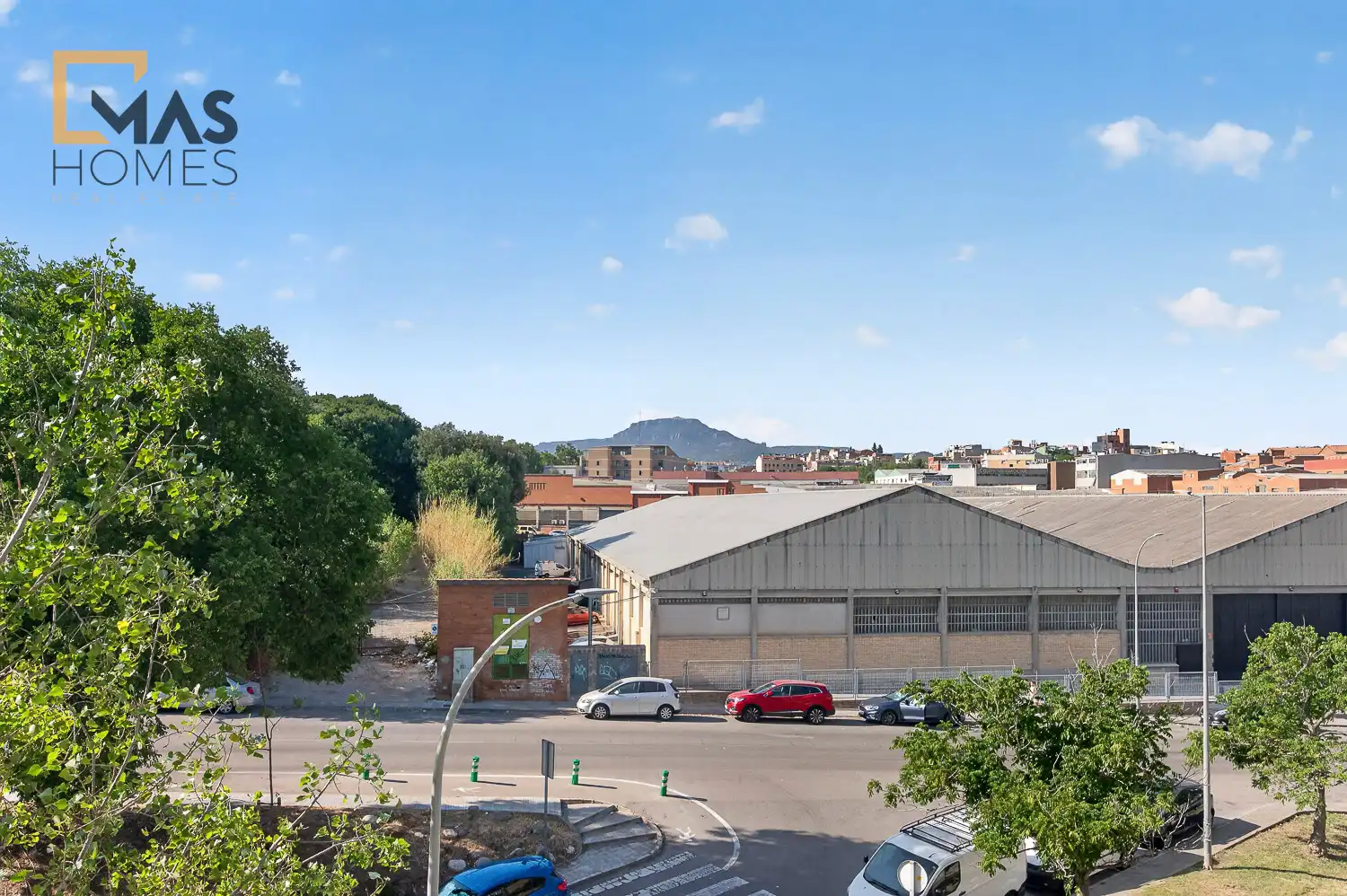 Vista exterior de Piso en venta en Terrassa con Aire acondicionado, Calefacción y Terraza