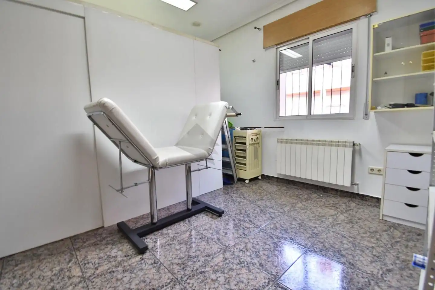 Habitación de Local de alquiler en Íscar con Aire acondicionado
