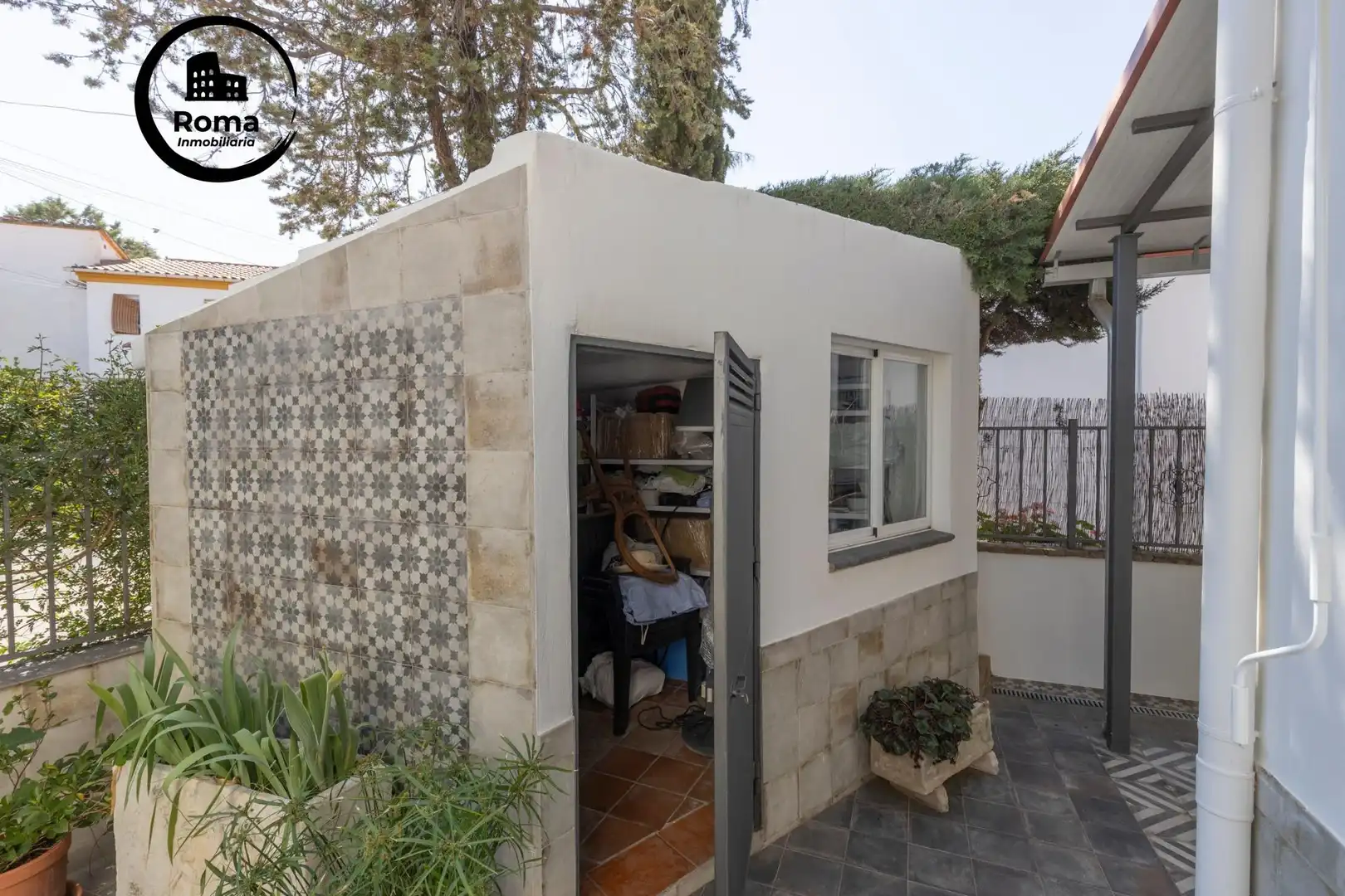 Vista exterior de Casa o chalet en venta en Albolote con Aire acondicionado, Calefacción y Jardín privado
