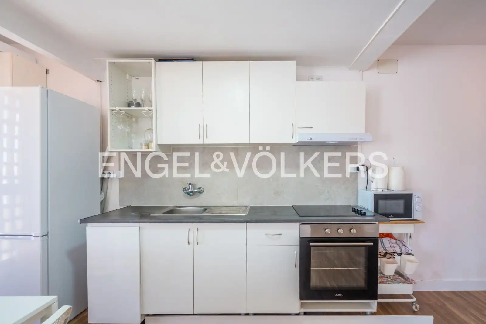 Kitchen of Flat for rent in Sagunto / Sagunt  with Air Conditioner, Heating and Parquet flooring
