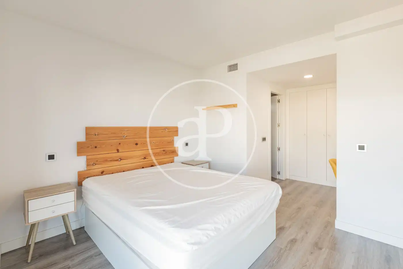 Habitación de Piso en venta en Madrid con Aire acondicionado, Calefacción y Jardín privado