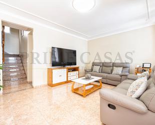 Living room of Single-family semi-detached for sale in San Bartolomé de Tirajana  with Air Conditioner, Terrace and Balcony