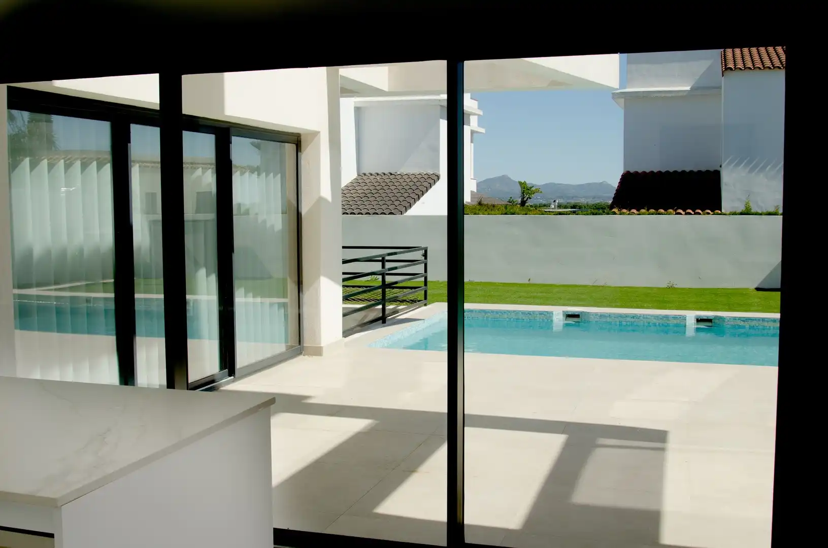 Detached house with pool for sale in Calle Falcia, imagen 5