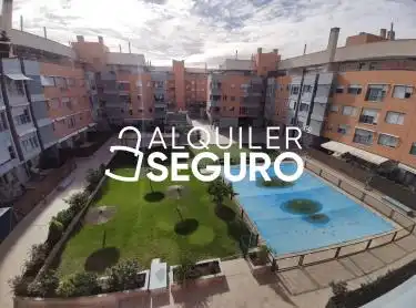 Vista exterior de Pis de lloguer en  Madrid Capital amb Aire condicionat, Calefacció i Terrassa