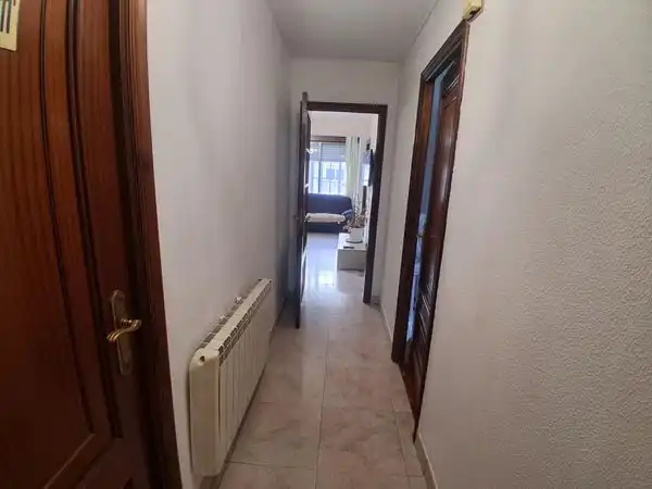 Piso en venta en Vigo  con Calefacción, Trastero y Amueblado