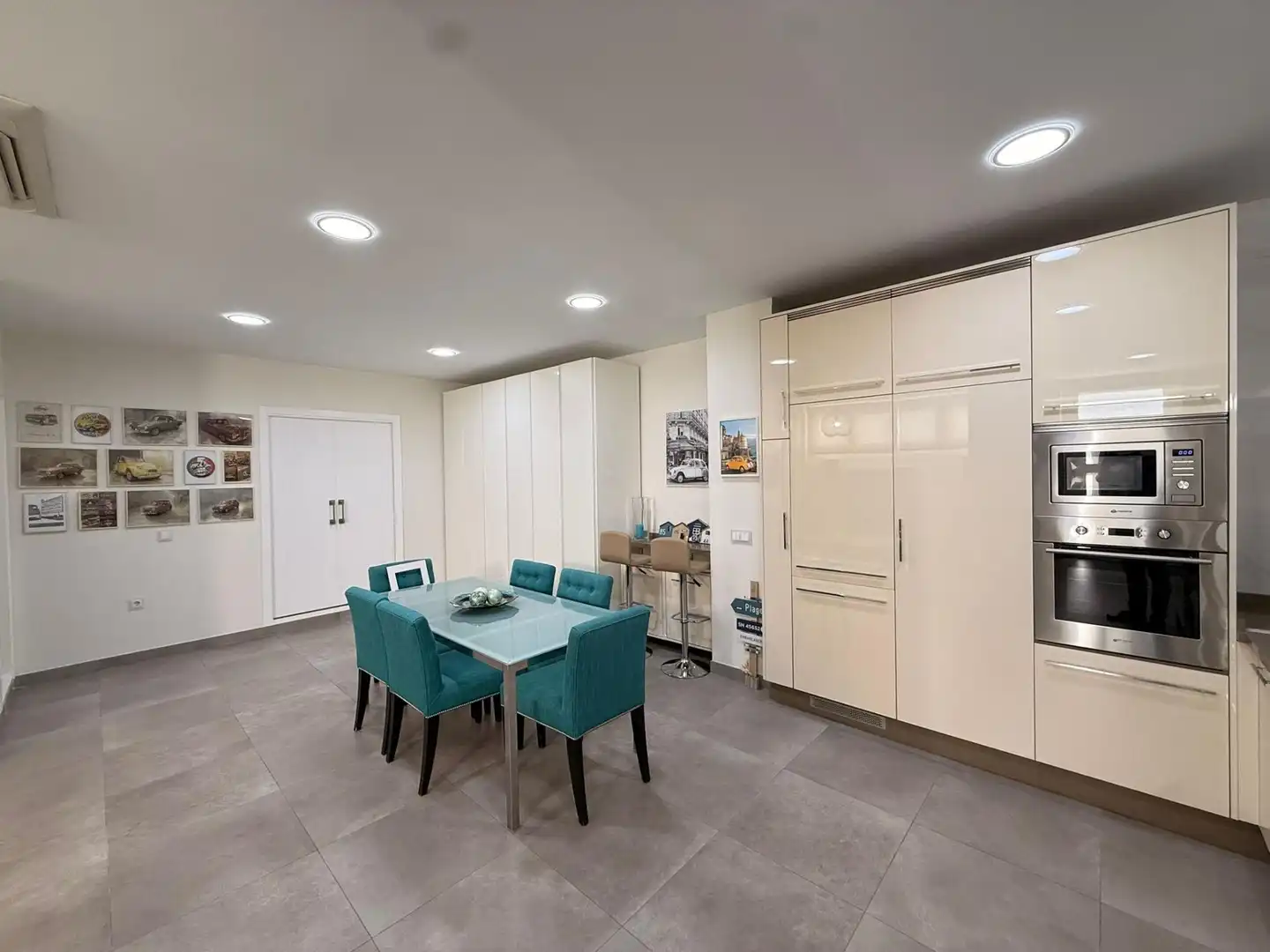 Küche von Wohnung zum Verkauf in Córdoba mit Klimaanlage, Privatgarten und Möbliert