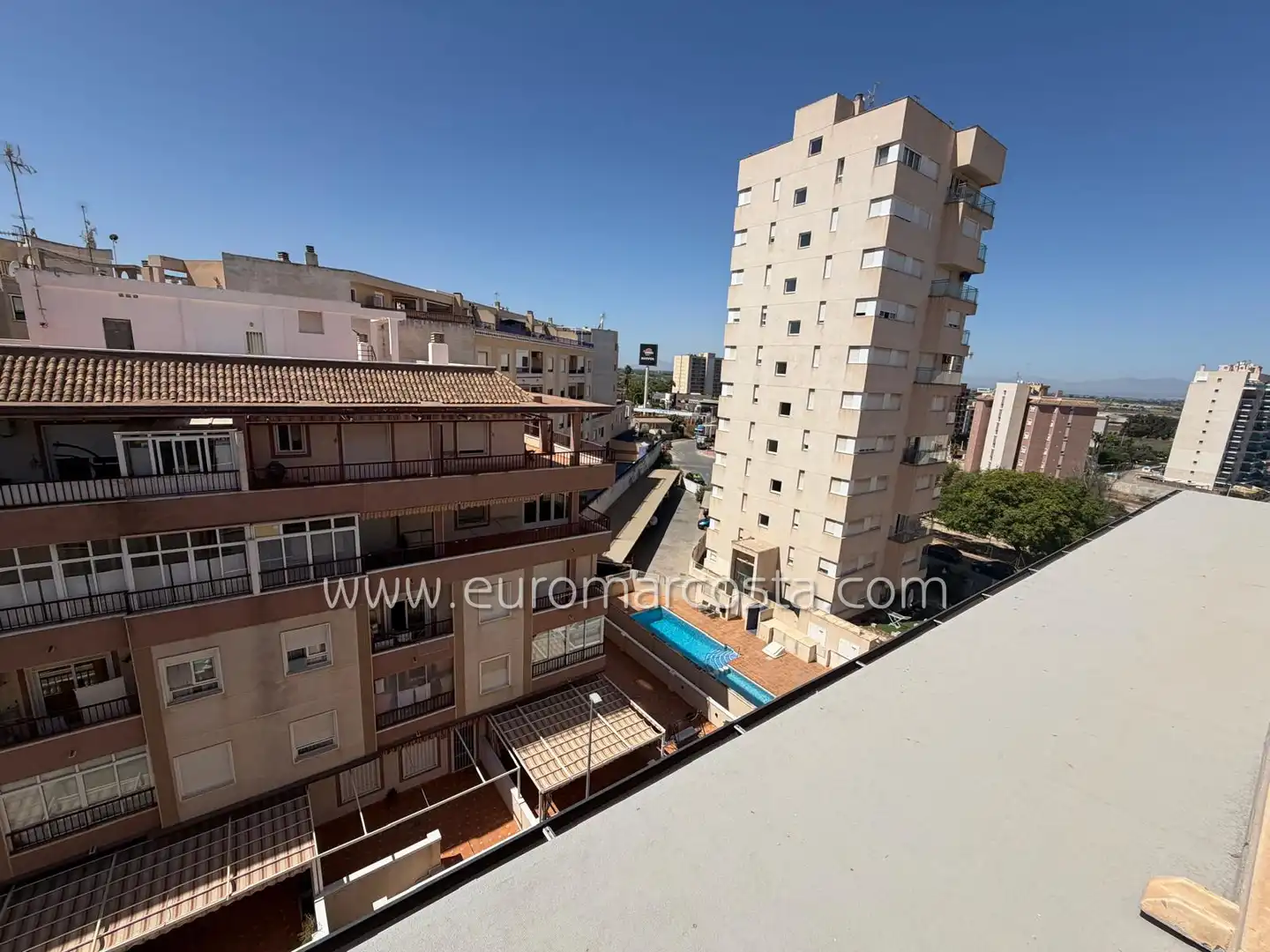 Exterior view of Flat for sale in Guardamar del Segura  with Air Conditioner, Heating and Terrace