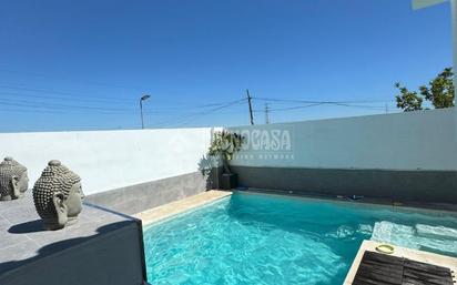 Swimming pool of Country house for sale in El Puerto de Santa María