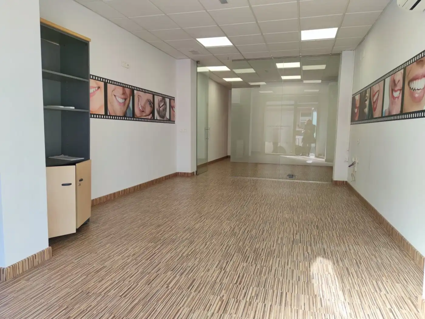 Commercial properties for rent in Calle ASOCIACION, 39, Fátima - El Panderón