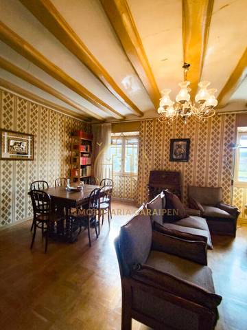 Casa-chalet en Venta en Aibar / Oibar