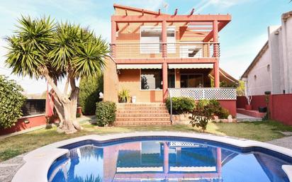 Garden of House or chalet for sale in Cubelles  with Air Conditioner, Heating and Private garden