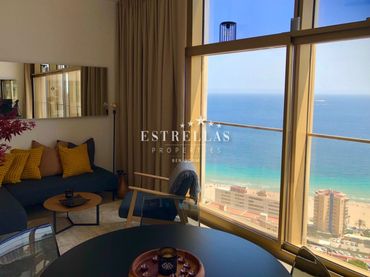 Apartamento con balcón en venta en Playa de Poniente