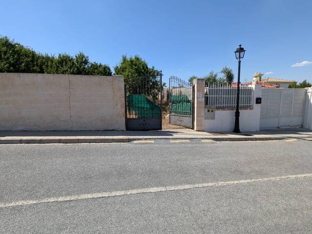 Terreno residencial en Venta en Calle de Montevive, 28 en Polideportivo