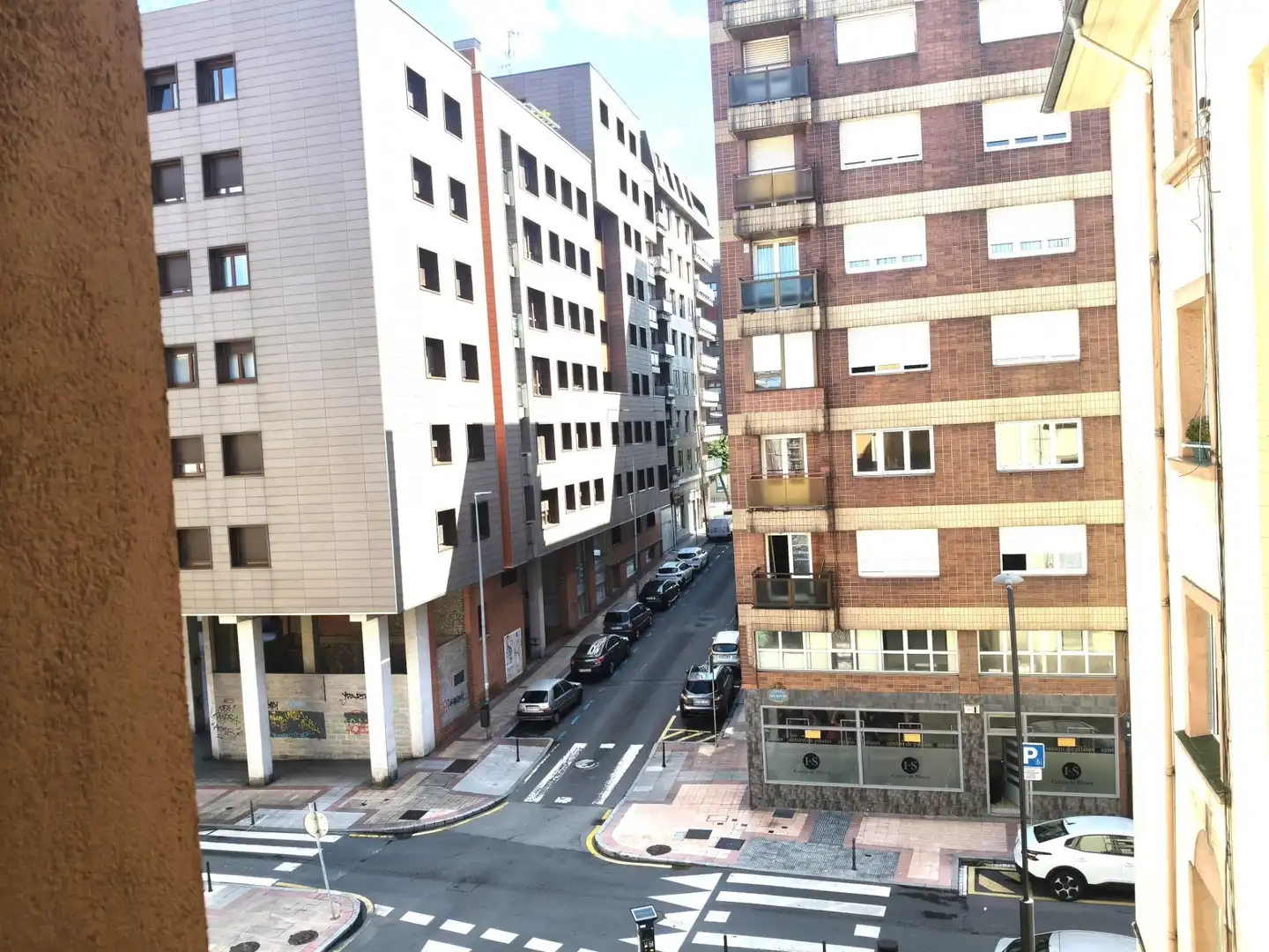Vista exterior de Pis en venda en Barakaldo  amb Calefacció