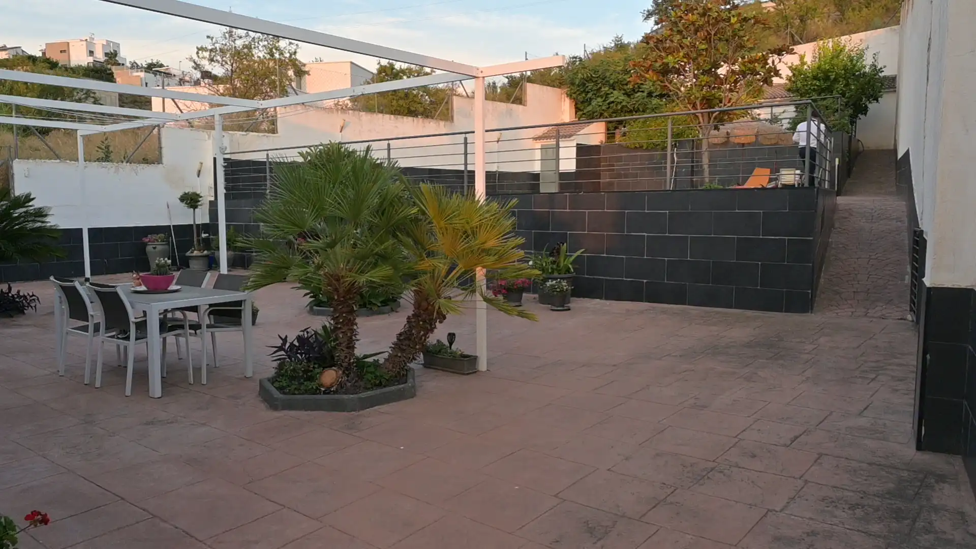 Terrassa de Casa o xalet en venda en La Zubia amb Aire condicionat, Calefacció i Jardí privat