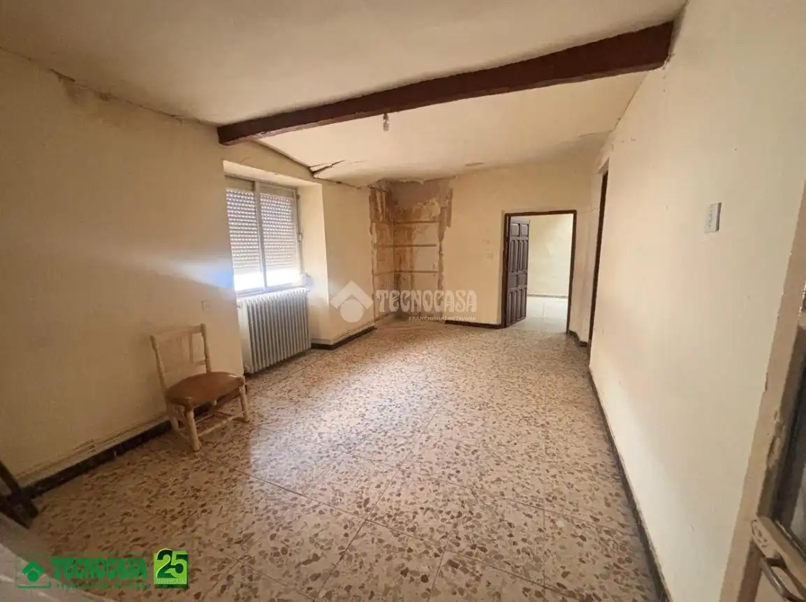 Sala d'estar de Casa adosada en venda en Manzanares amb Calefacció i Terrassa