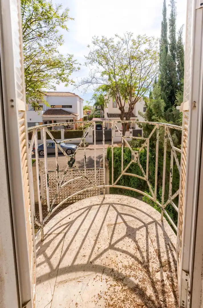 Terrassa de Casa o xalet en venda en Bormujos amb Aire condicionat, Calefacció i Jardí privat