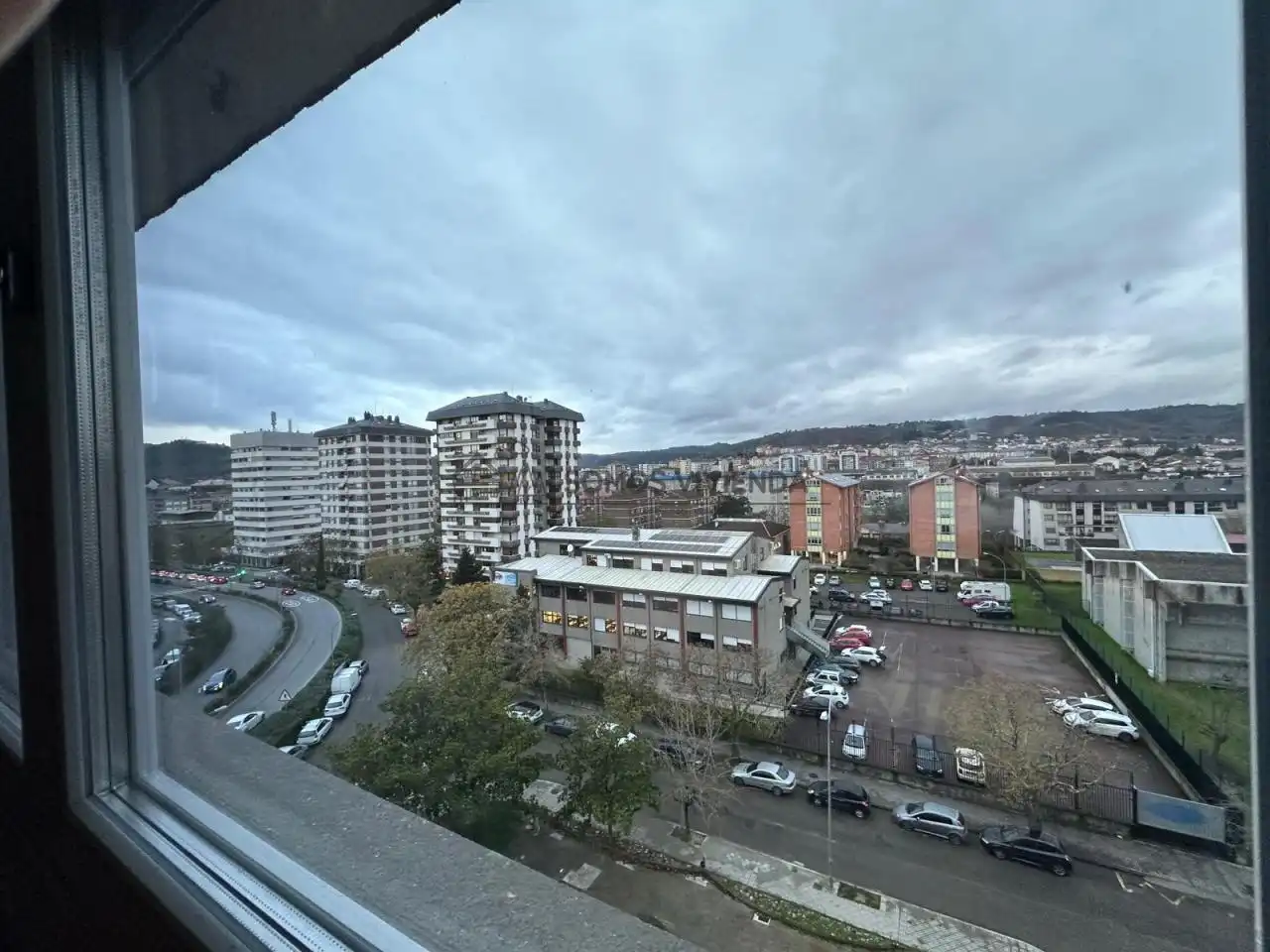 Pis amb terrassa en venda a As Lagoas, imagen 29