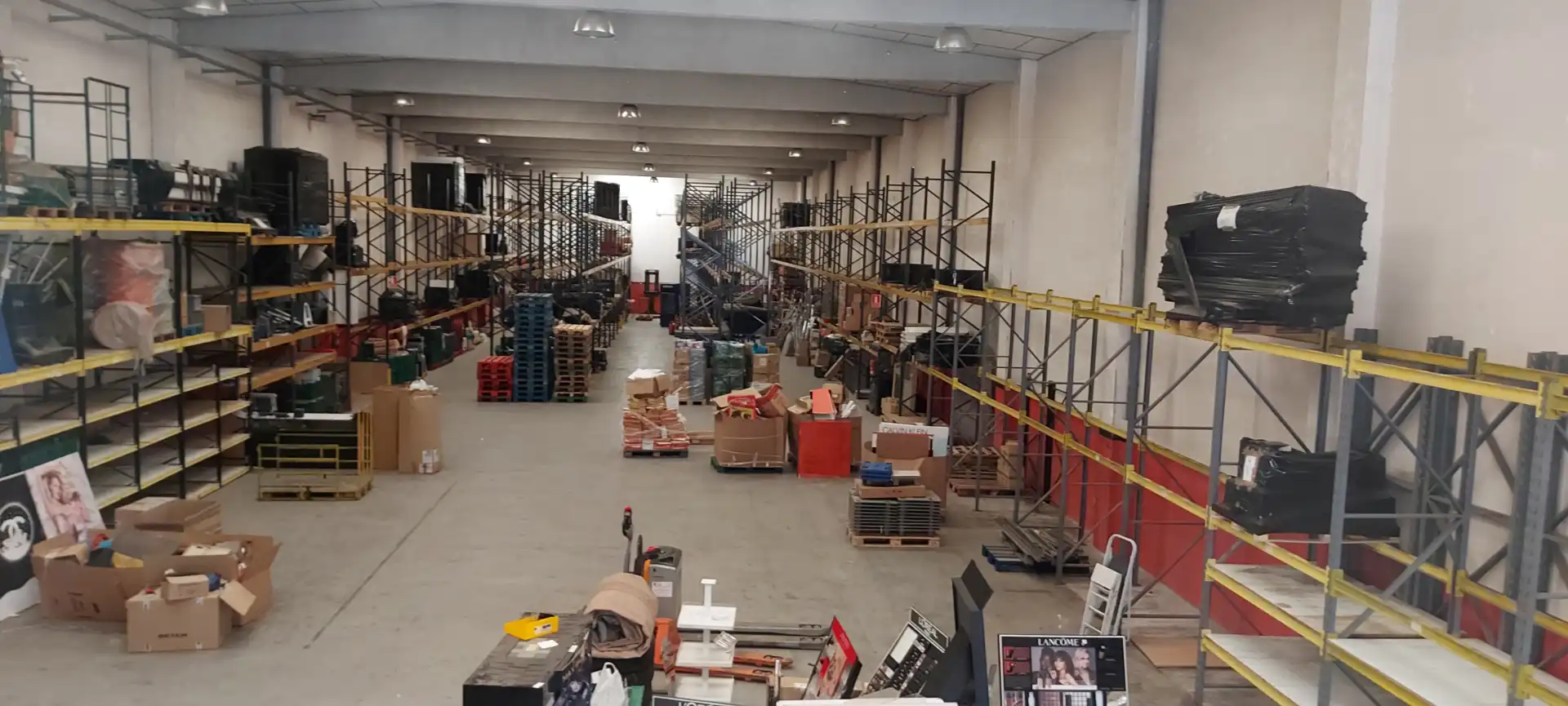Nave industrial en venta en Sabadell