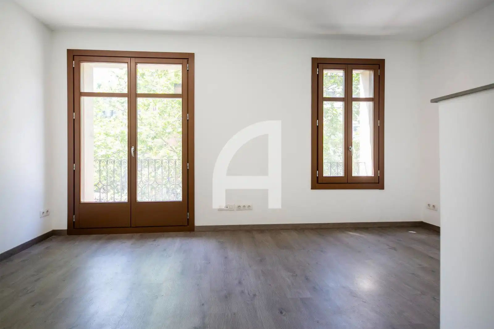 Flat with terrace for sale in Paral.Lel, imagen 3