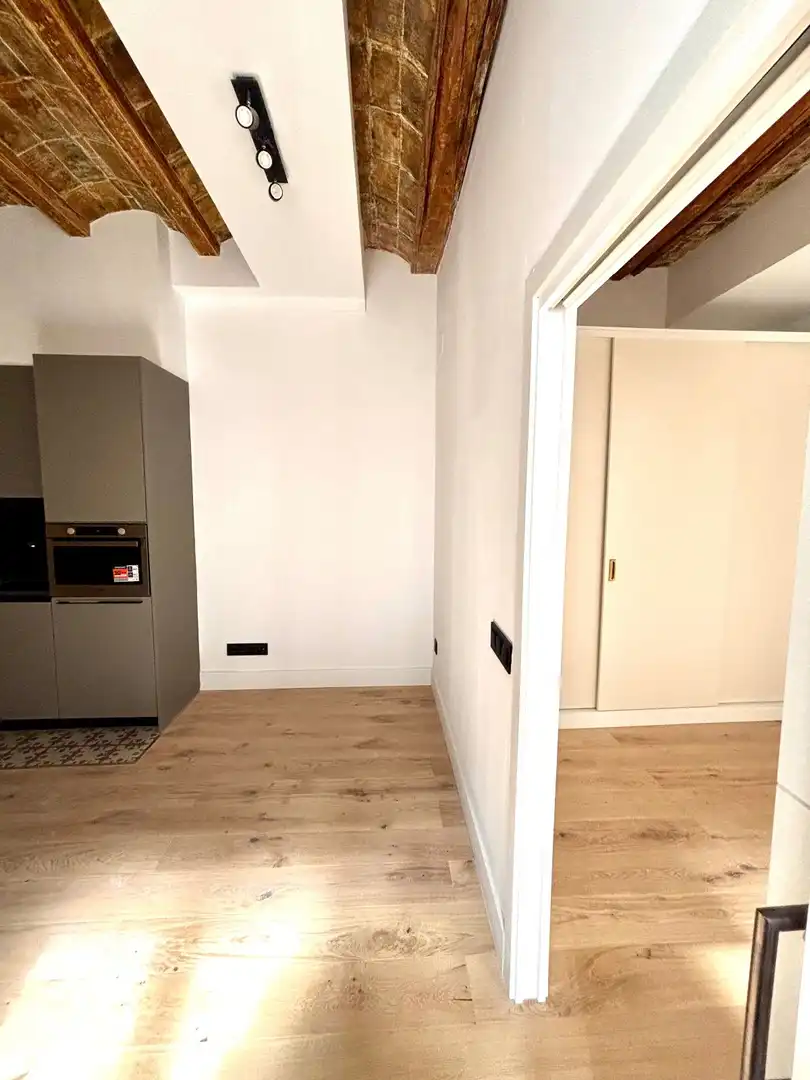 Habitación de Piso en venta en Barcelona con Aire acondicionado, Terraza y Alarma