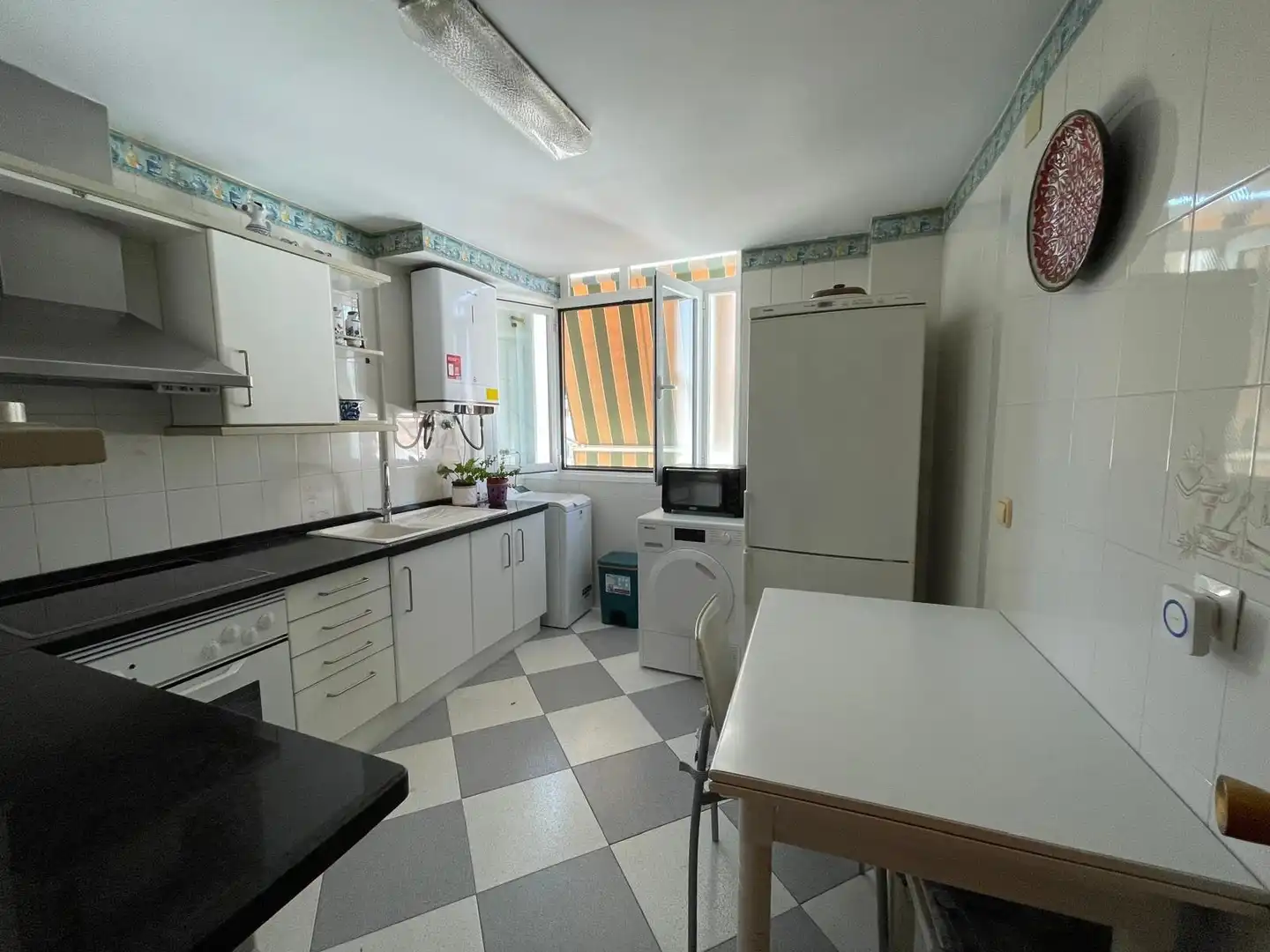 Cocina de Piso en venta en Málaga con Aire acondicionado y Terraza