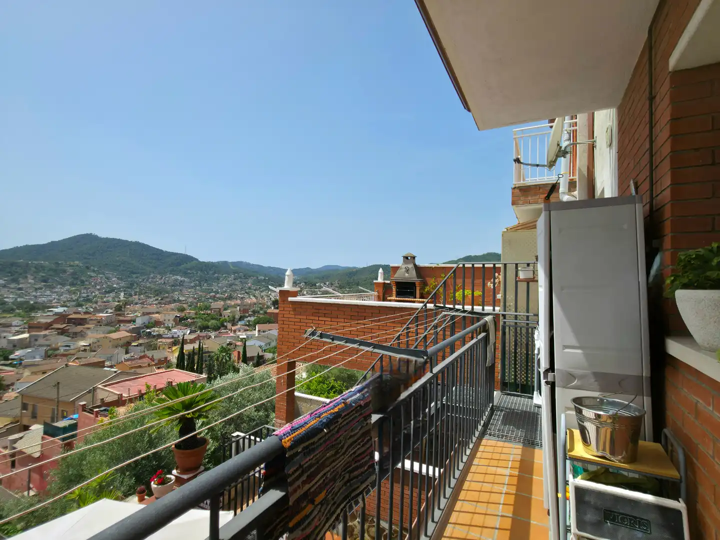 Terraza de Casa o chalet en venta en Sant Vicenç Dels Horts con Aire acondicionado, Calefacción y Jardín privado