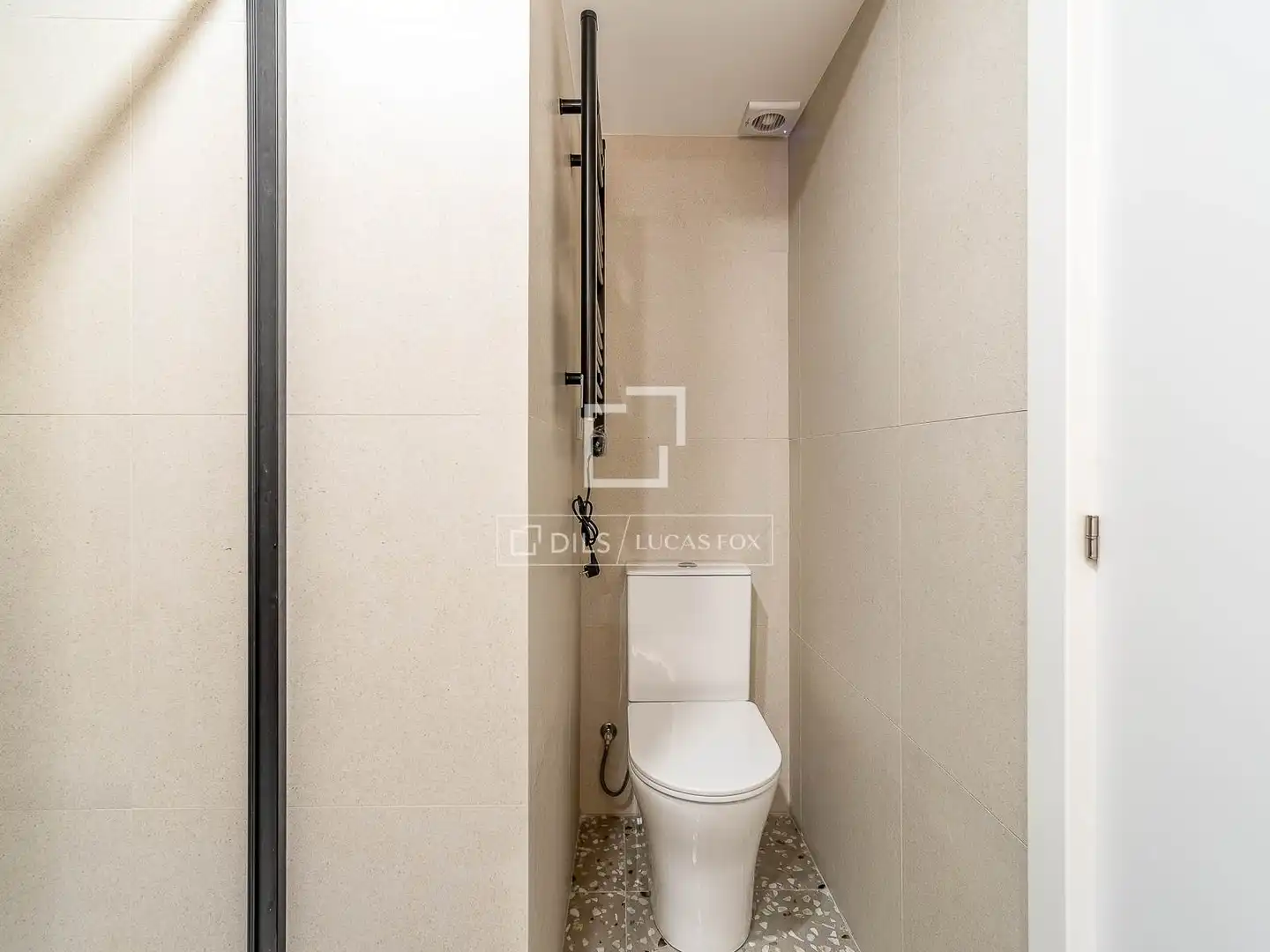 Bany de Pis en venda en Barcelona amb Aire condicionat i Calefacció