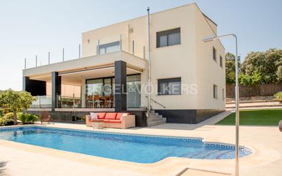 Exterior view of House or chalet for sale in Venturada  with Air Conditioner, Heating and Private garden