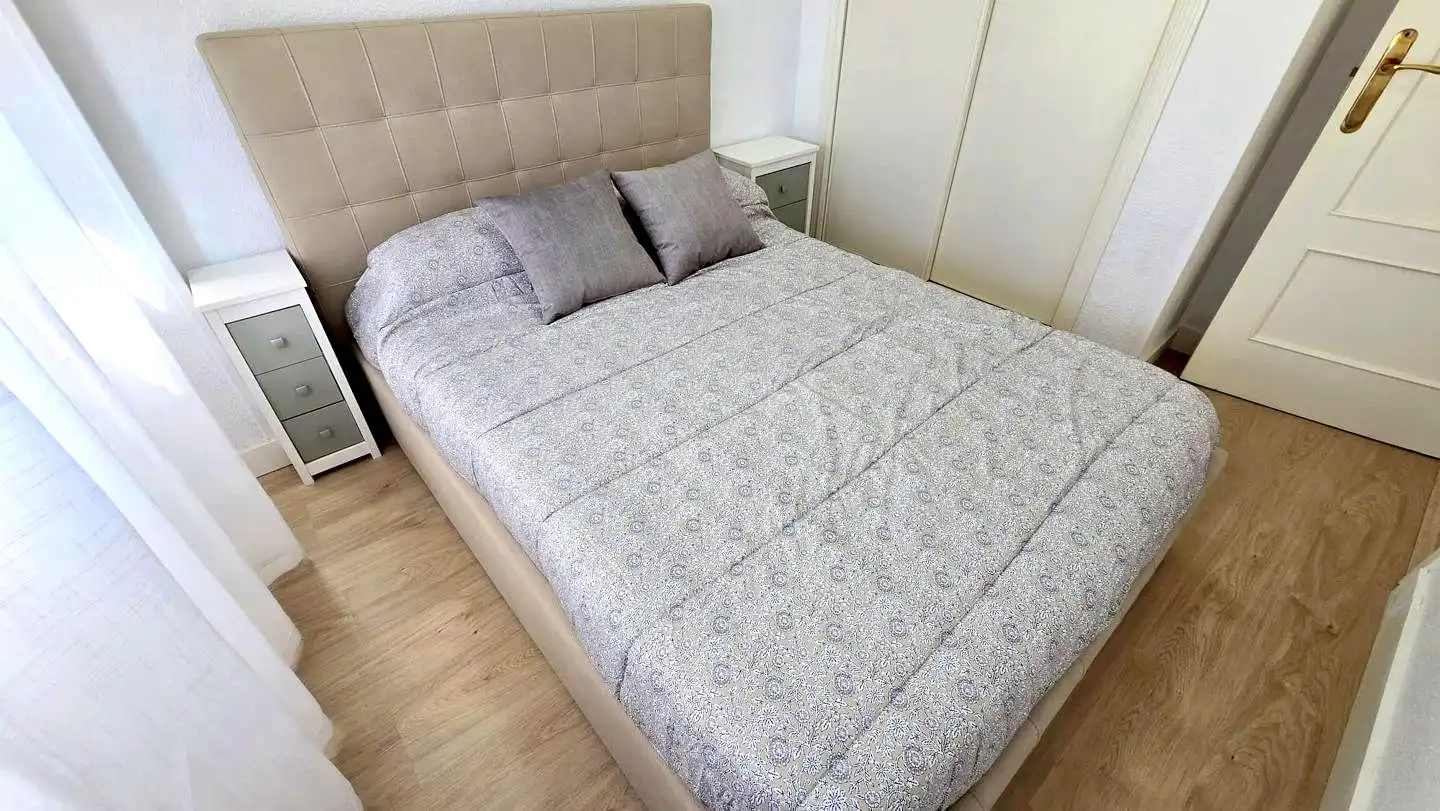 Apartments for rent in De La Rioja, 129, Playa de Gandia