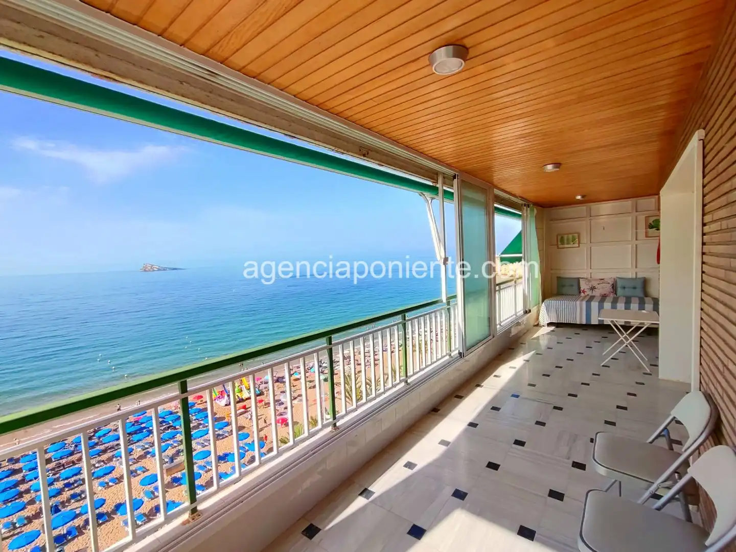 Flat for rent in Benidorm  with Air Conditioner, Heating and Terrace