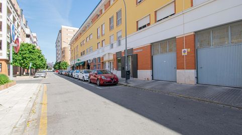 Photo 2 of Commercial properties for sale in Calle Calle Maimónides, Doctor Barraquer - G. Renfe - Policlínico, Sevilla Capital