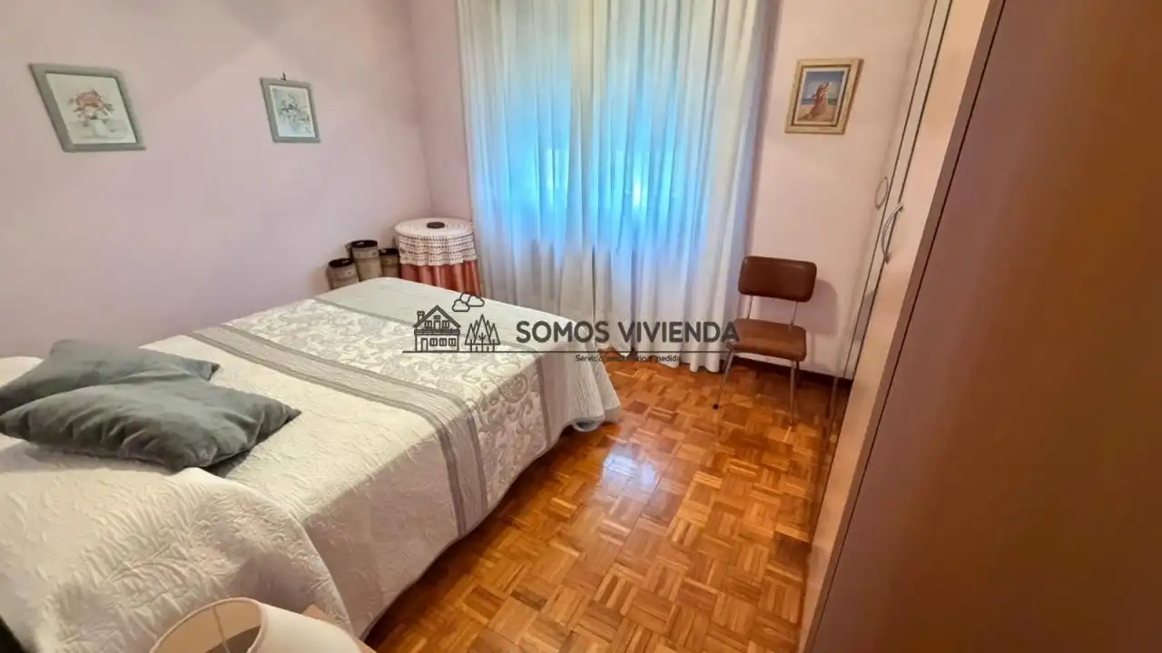 Bedroom of Houses for sale in Ourense Capital   with Heating, Private garden and Terrace