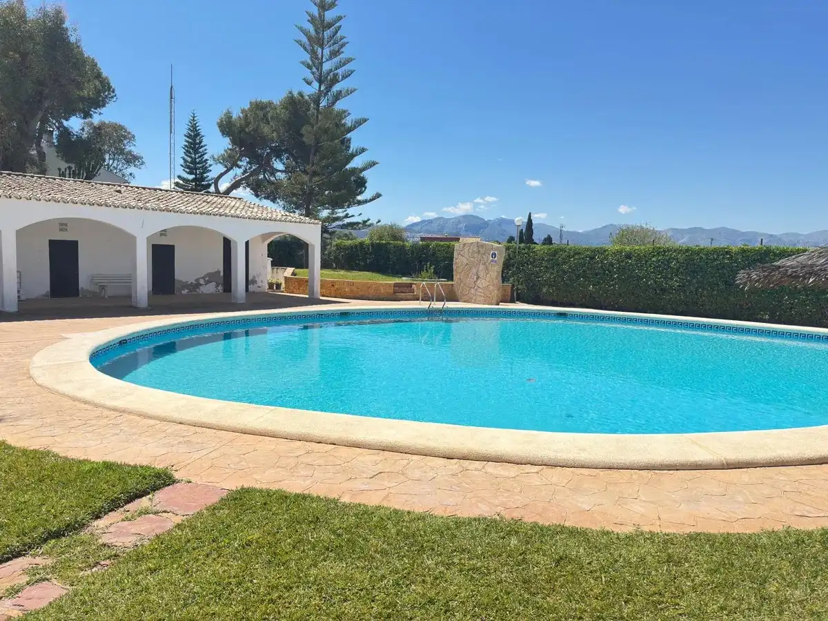 Adosado con piscina en venta en Devessa - Monte Pego, imagen 2