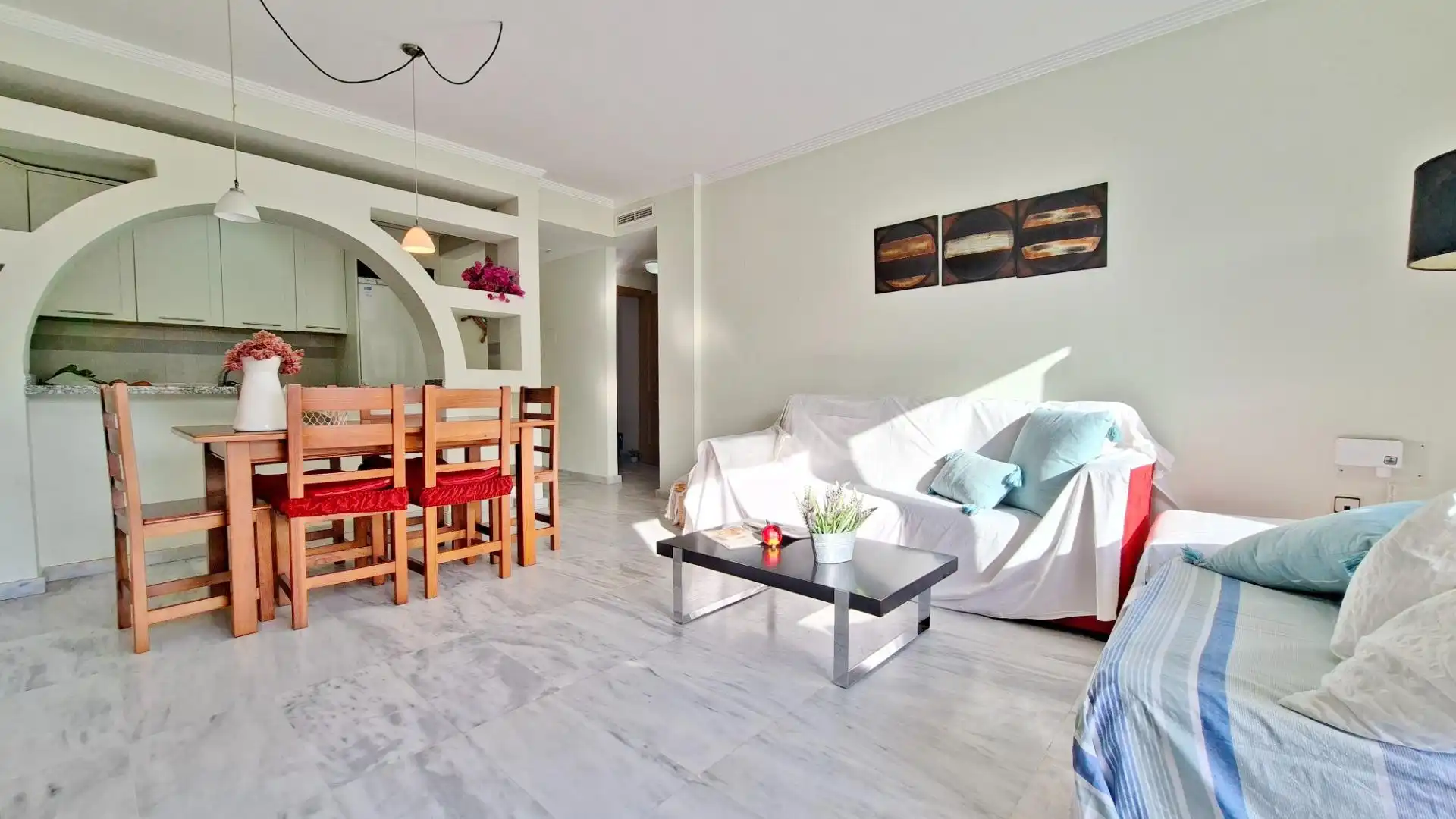 Sala de estar de Apartamento en venta en Carboneras con Jardín privado, Terraza y Alarma