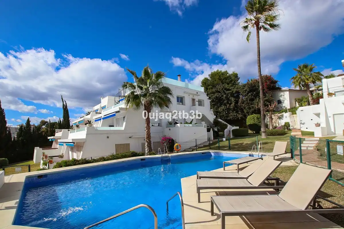 Home with pool for sale in Nueva Andalucía, imagen 16
