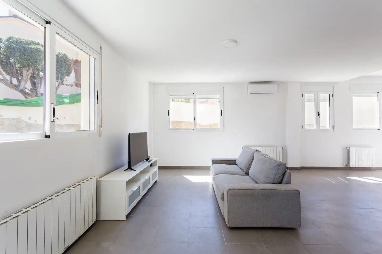 Living room of Houses for sale in San Antonio de Benagéber  with Air Conditioner, Heating and Private garden