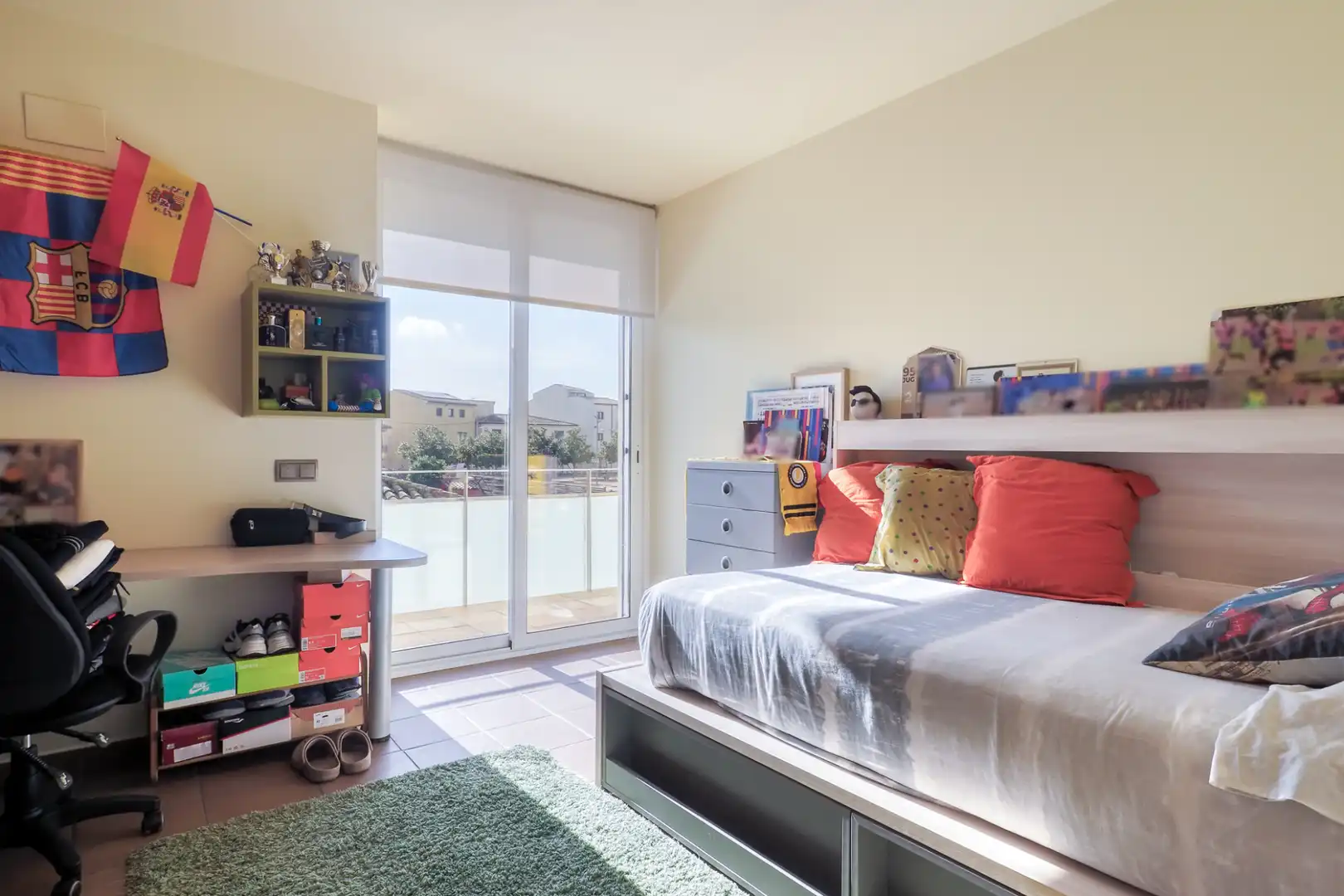 Habitación de Casa o chalet en venta en Borrassà con Aire acondicionado, Calefacción y Jardín privado