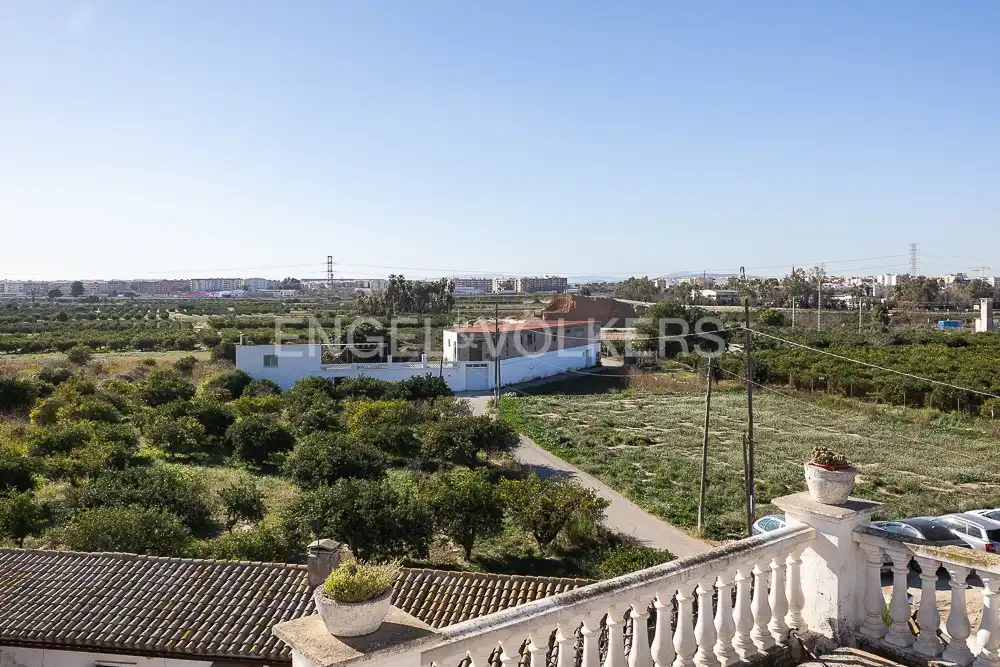 Casa o chalet en venta en Paterna con Aire acondicionado, Calefacción y Jardín privado
