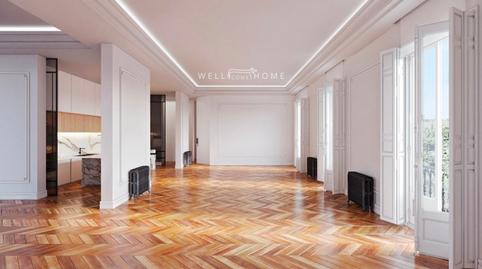 Photo 2 of Flat for sale in Jerónimos, Madrid