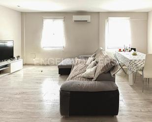 Living room of Apartment to rent in  Valencia Capital  with Air Conditioner, Heating and Furnished