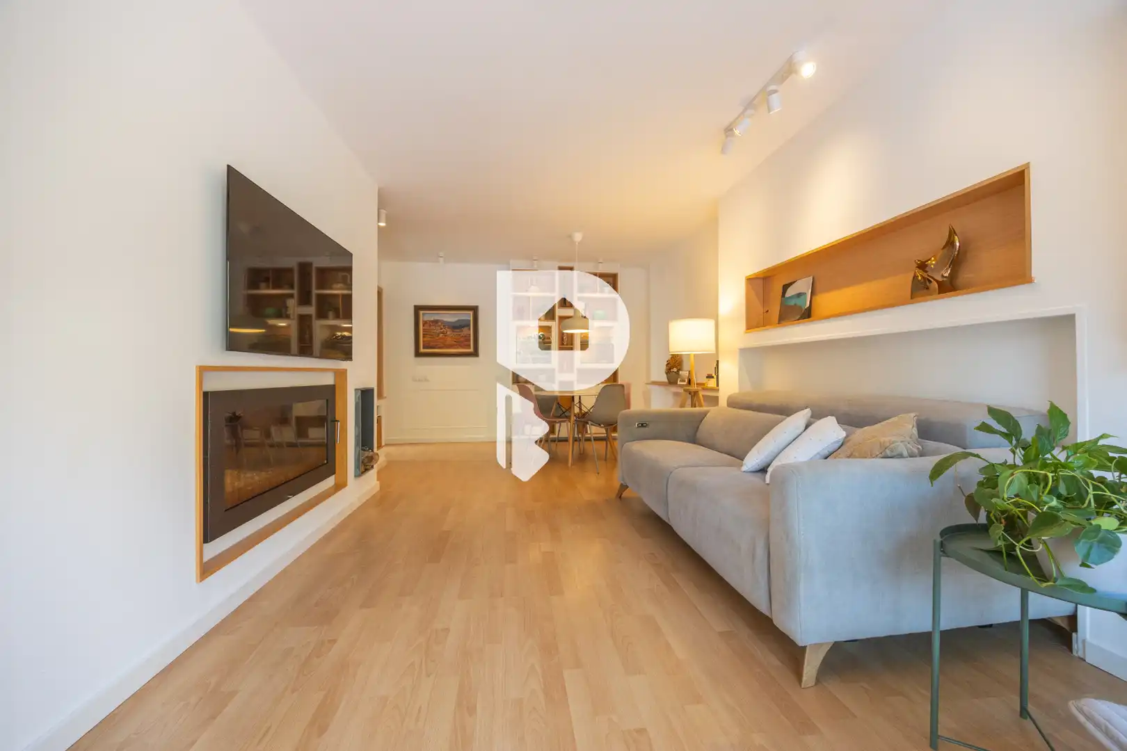 Sala de estar de Casa o chalet en venta en Vallirana con Aire acondicionado, Calefacción y Jardín privado