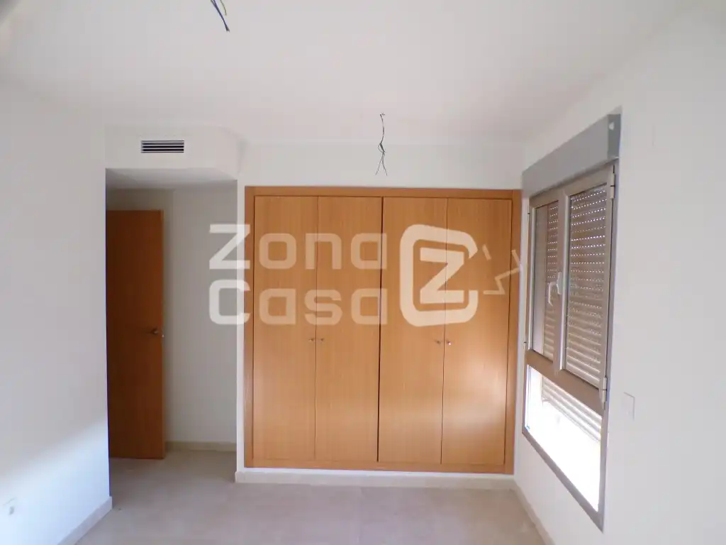 Erdgeschosswohnung zum Verkauf in Calle Tirant Lo Blanc, imagen 2